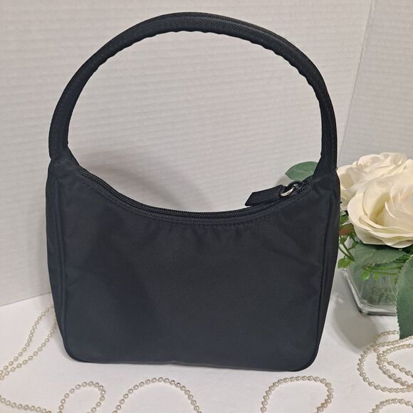 Prada Tessuto Sport Black Nylon Handbag EUC Authentic Zipper Closure - Picture 7 of 16